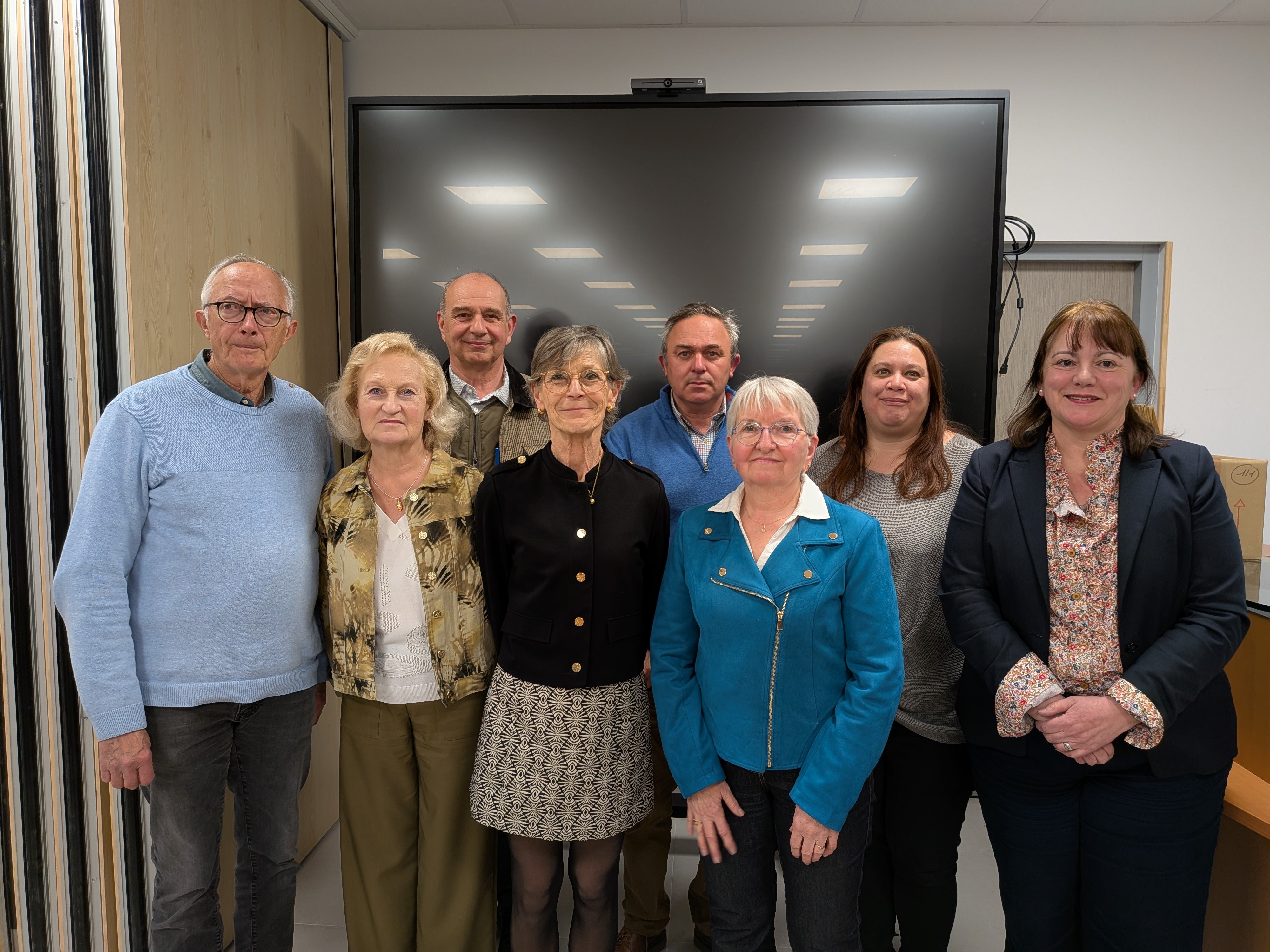 <strong></strong> Tous droits réservés<small></small>